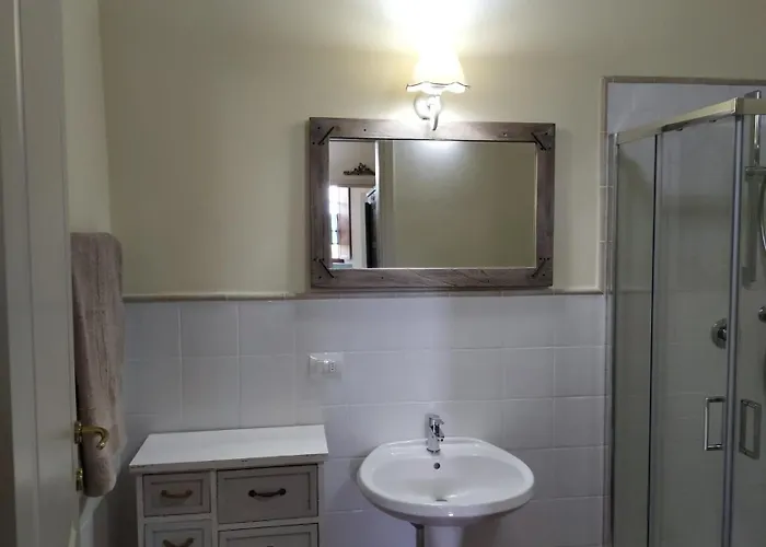 Le Due Civette Pieve di Santa Luce